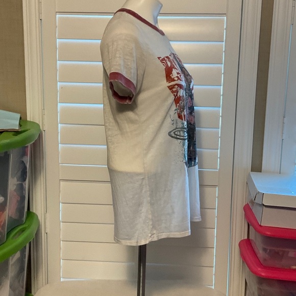 White Graphic Short Sleeve Tee - Picture 2 of 6